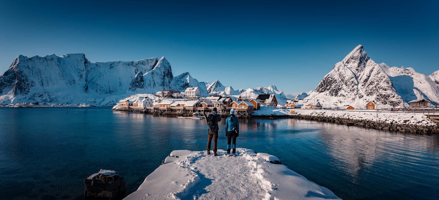 Snowshoe adventure from Svolvær thumbnail