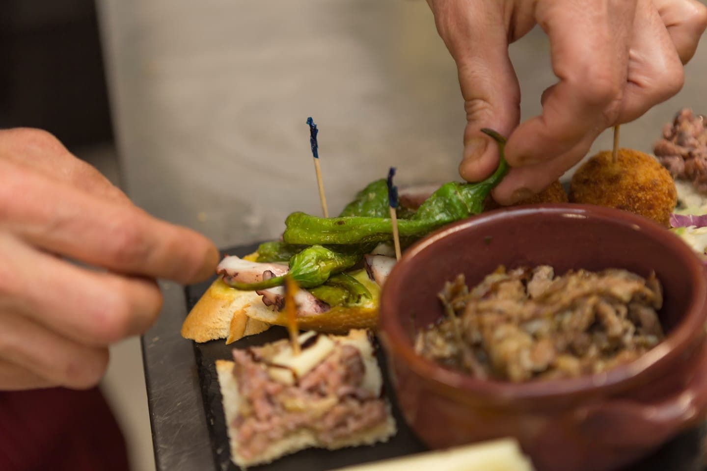 Spanischer Kochkurs mit Abendessen thumbnail